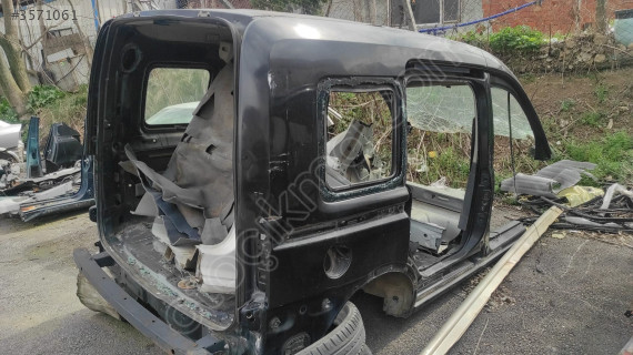 OPEL COMBO SAĞ ARKA ÇAMURLUK