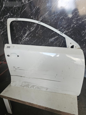 VOLKSWAGEN JETTA SAĞ ÖN KAPI