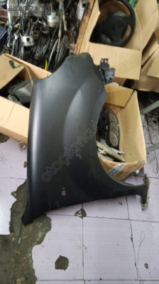 Renault Kango 2 sağ ön camurluk