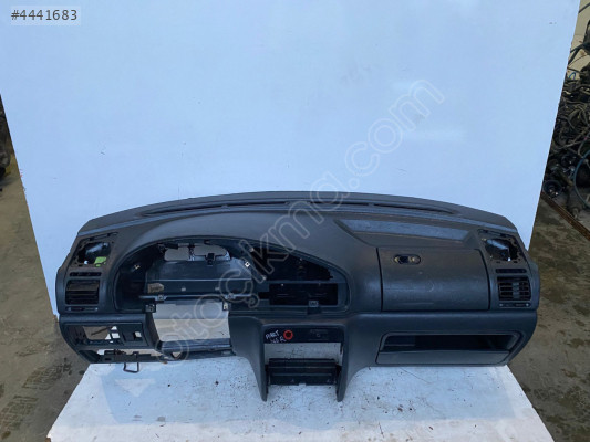 PEUGEOT PARTNER KOMPLE TORPİDO-GÖĞÜSLÜK