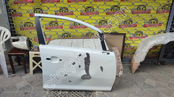 OPEL CORSA D SAĞ ÖN KAPI BEYAZ ÇIKMA ORJİNAL YEDEK PARÇA