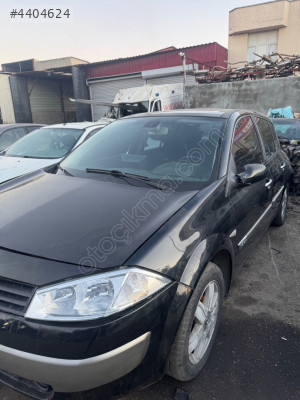 Renault Megane 1.6 benzinle parçaları mevcut