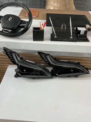 Renault megane E Tech çıkma gündüz ledi