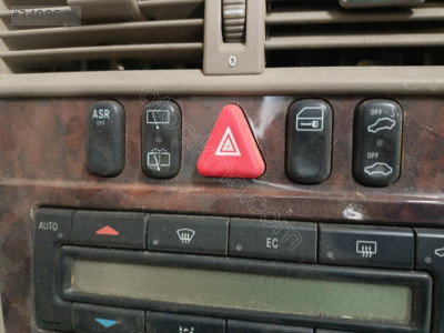 MERCEDES W202 ORTA TUŞ TAKIMI