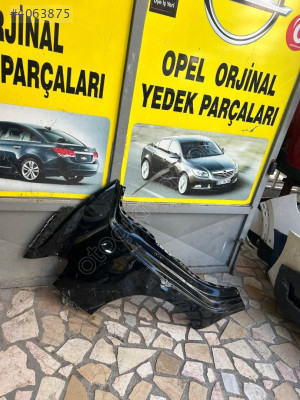 Opel Corsa f sağ arka çamurluk