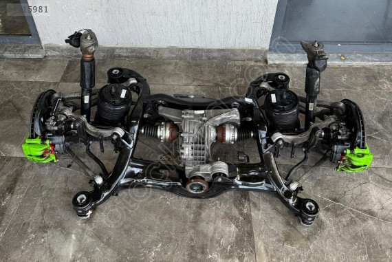 AUDi A6 C8 TAŞIYICI DEFRANSİYEL AKS DOLU ARKA DİNGİL EGE OTOMOTİV