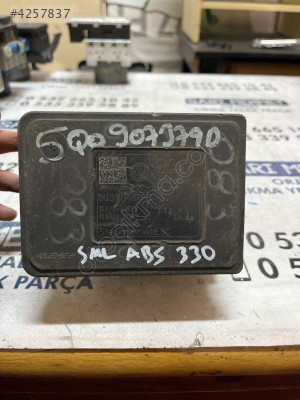 ÇIKMA VW GOLF 7 5Q0 907 379 D 5Q0907379D ABS BEYNİ