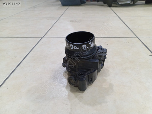 BMW F20 B36 GAZ KELEBEĞİ ÇIKMA