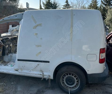 VOLKSWAGEN CADDY SAĞ ARKA ÇAMURLUK ÇEYREK a