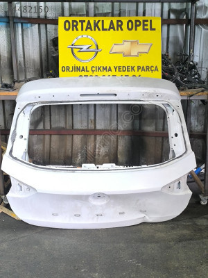 OPEL CORSA F ARKA BAGAJ