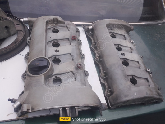 A8 AUDİ 4.2 V8 KÜLBÜTÖR KAPAK ORJİNAL