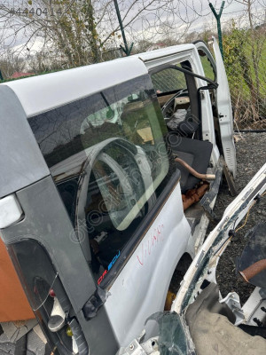 OPEL VİVARO SOL ARKA ÇAMURLUK ORJİNAL ÇIKMA