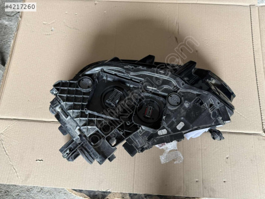 2016 passat B8 haylant sağ far