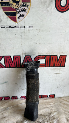 MERCEDES 642 MOTOR HAVA FİLTRE BORUSU A6420945197
