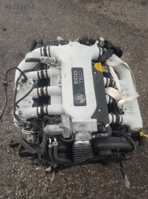 OPEL OMEGA 2.6 V6 KOMPLE MOTOR Y26SE