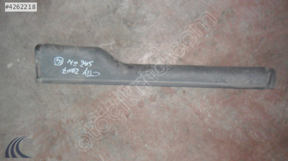 HONDA CITY 2005 ÇIKMA SAĞ ÖN MARŞBEL PLASTİĞİ