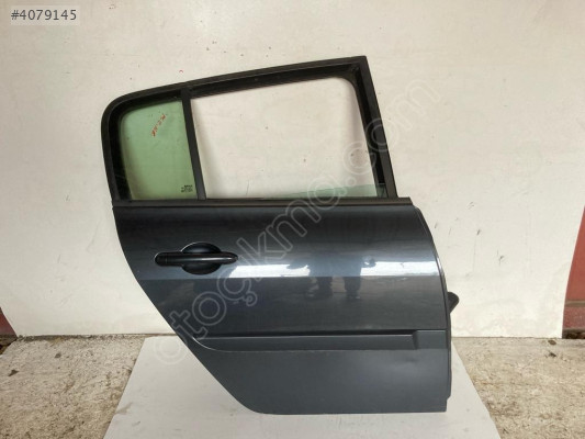 RENAULT MEGANE 2 HB SAĞ ARKA KAPI DOLU MONTECAR 2