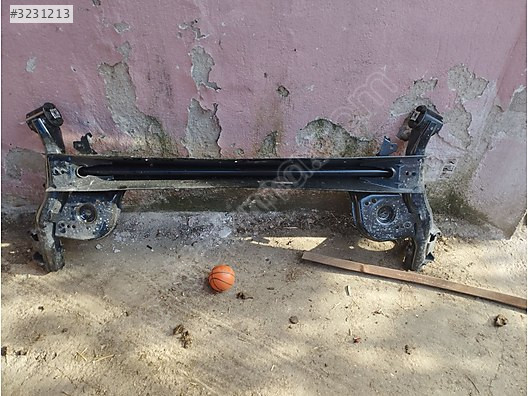 Renault Clio 5 arka dingil orjinal hatasız sıfır
