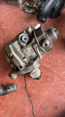 059130755BG audi 3.0 tdi mazot pompası