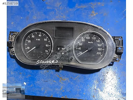 OTO CEMDEN ÇIKMA DACİA SANDERO 2011 GÖSTERGE