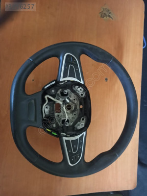 Megane 4 direksiyon simidi  tuşlar ve düğmeleri