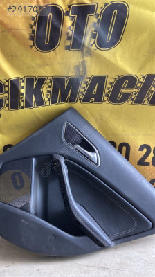 Mercedes A-Serisi Sağ Arka Kapı Döşemesi - W176 Modeli