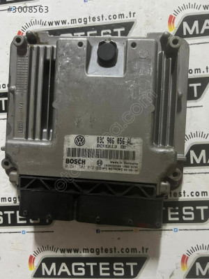 VW Golf5 0261S02072 MED 9.5.10 MOTOR BEYNİ 03C906056AL