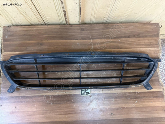 HYUNDAİ ACCENT BLUE ÖN TAMPON ORTA IZGARASI ORJİNAL ÇIKMA