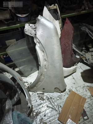 ford connect sol ön çamurluk . Son olur fiyat
