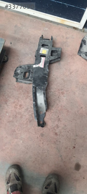 renault clio kango sağ şase kolu sefalılar oto cıkma