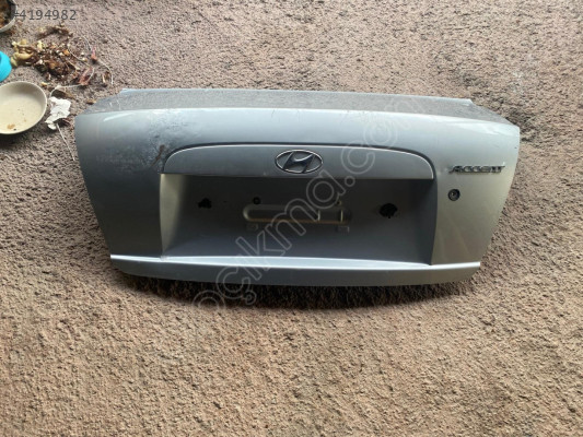 hyundai accent era arka bagaj kapağı çıkma orjinal