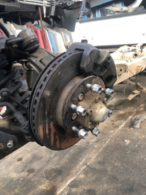 ISUZU DMAX 4*2 SOL ÖN TAŞIYICI