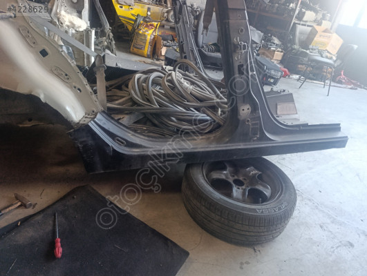 Megane 2 sağ marşbel