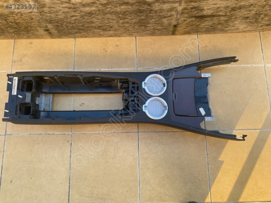 BMW 7 SERİSİ E65 ÖN KONSOL MAUN 7152098