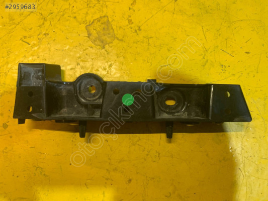 Sol Ön Tampon Braketi Ayağı Renault Express 2023- 622231730R
