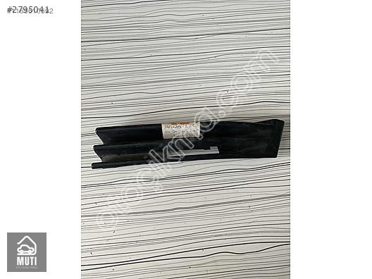 Mercedes C Class W202 Tampon Çeki Kapağı Sol 2028800105