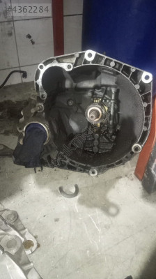 1,9 DÜZ DİZEL DOBLO 5 İLERİ MANUEL ŞANZUMAN