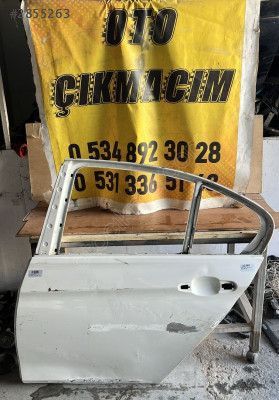 BMW 3 SERİSİ F30 SOL ARKA KAPI