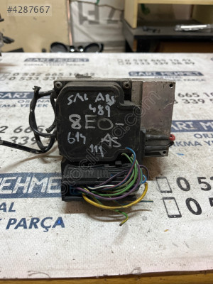 ÇIKMA VW PASSAT 8E0 614 111 AS ABS BEYNİ