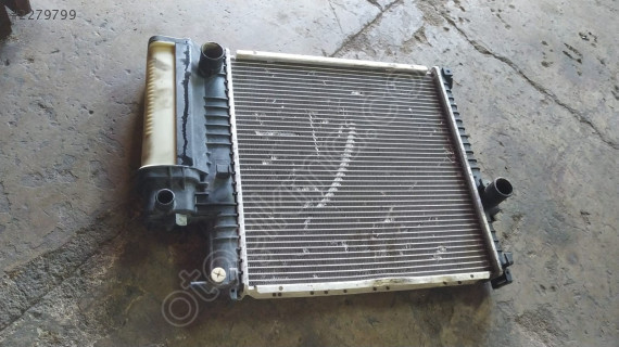 BMW e34 su radyatörü çıkma