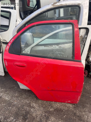 CHEVROLET AVEO SAĞ ARKA KAPI KONUK OTO