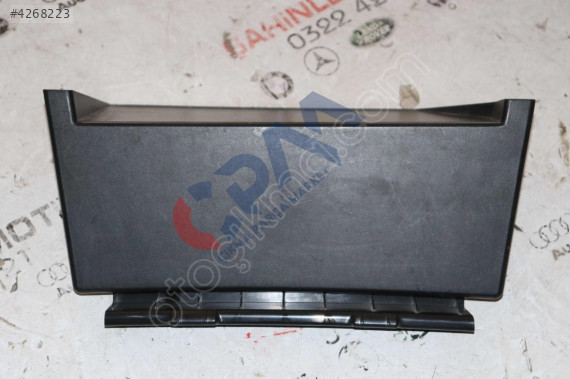 BMW 5 SERİSİ G30 SAĞ ARKA BRAKET 51477378506