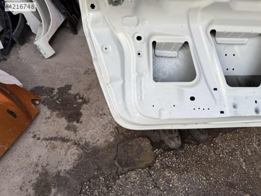 Renault taliant bağaj boyasız