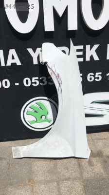 AUDİ A3 SEDAN SOL ÖN ÇAMURLUK