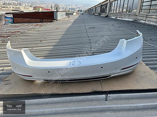 BMW F30 ARKA TAMPON