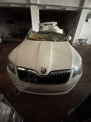 Kaput Skoda Suber B Çıkma Beyaz 2014