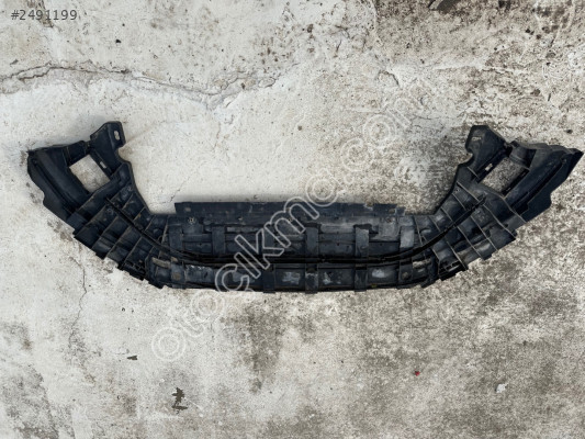 Volvo v40 ön tampon alt destek plastigi