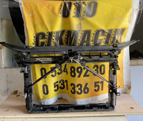 SKODA OCTAVİA 3 ÖN PANEL 5E0805588