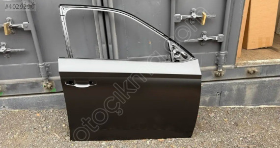 6V0831056A SKODA FABİA SAĞ ÖN KAPI 2015