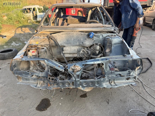 RENAULT 19 ÖN PANEL ORJINAL ÇIKMA